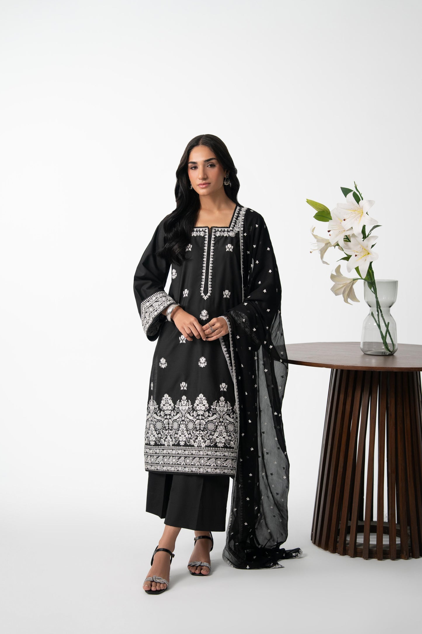 SIYAH 3PC COTTON EMBROIDERED SUIT