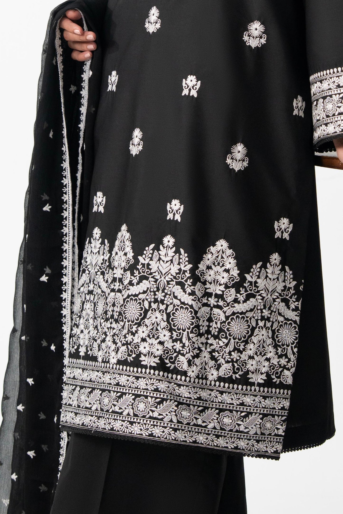 SIYAH 3PC COTTON EMBROIDERED SUIT